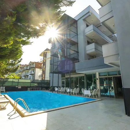 Hotel Infinity
